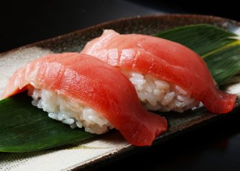 Omakase sushi set